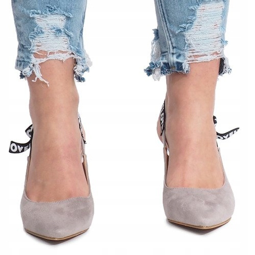 Sandalias de tacón grises de Love Paris 2