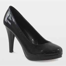 Tacones lacados negros de Casia 1