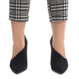 Tacones negros asimétricos C82A 1