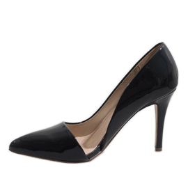 Tacones negros asimétricos C26 2