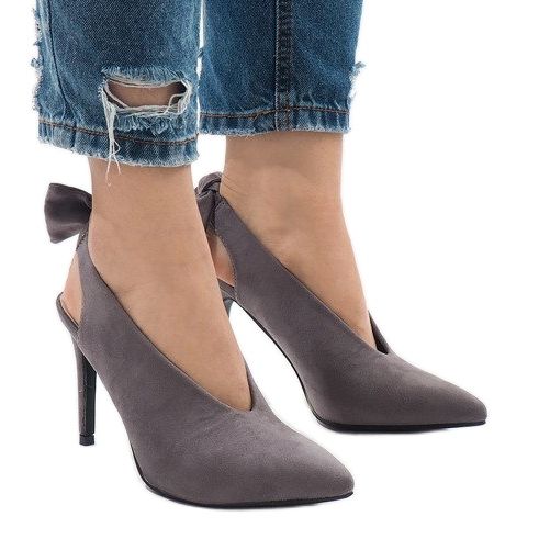 Tacones LB-330 de ante gris 2