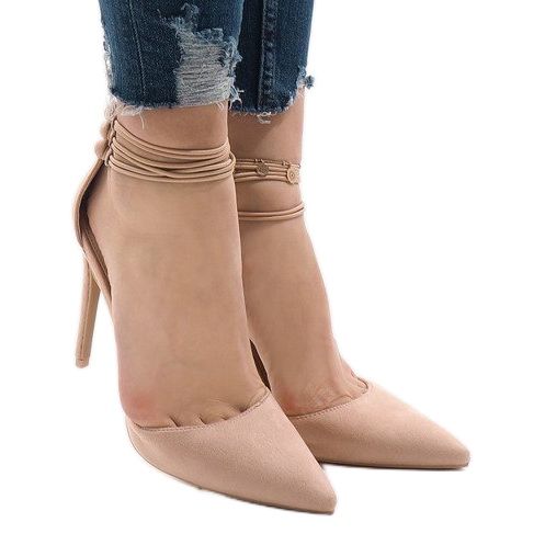 Bombas rosas en un pin 6941-P beige 1