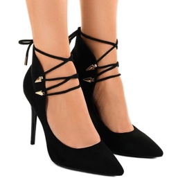 Bombas negras en un pasador atado 6251-P negro 1