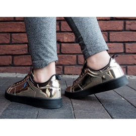 Zapatillas Q45 Gold dorado 2