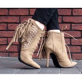 Sandalias altas ricamente decoradas 11047 caqui 1