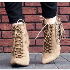 Sandalias altas ricamente decoradas 11047 caqui 2