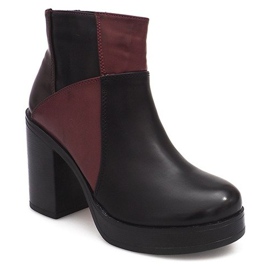 Botas en el talón con una goma de borrar YBS280 Negro 2
