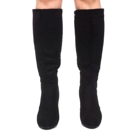 Botas de ante en una barra B02 Negro 5
