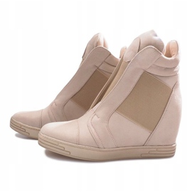 Zapatillas con cuña beige de Hannah 3
