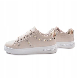 Zapatillas beige con tachuelas Lucette 4