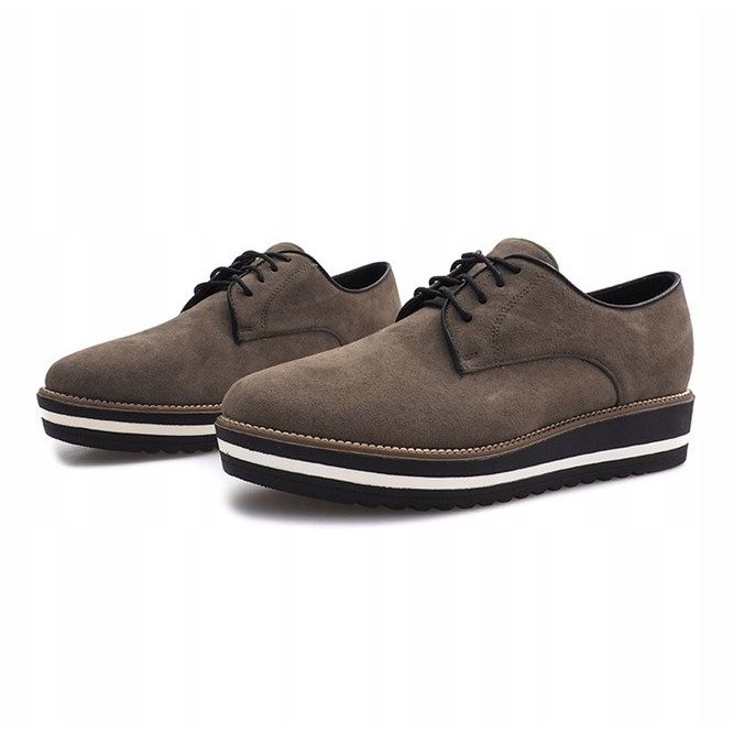 Zapatos con cordones verde oliva de Paulette caqui 2