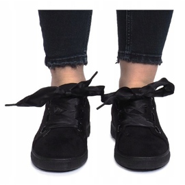 Deportivas negras con lazos Salomé negro 1 Deportivas negras con lazos Salomé negro 1