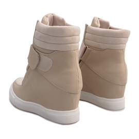 Zapatillas beige en la cuña Bahia 3