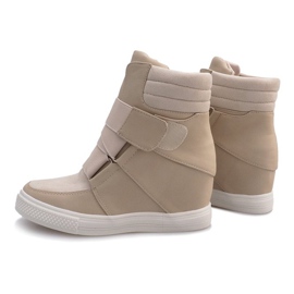Zapatillas beige en la cuña Bahia 4