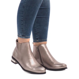 LEI-189 botas plateadas con perlas gris 2