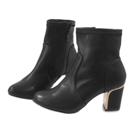 Botas negras en el poste MJ1509 negro 5