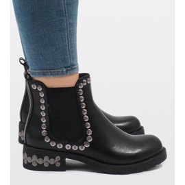 SDS Botas negras aisladas con tachuelas 7387-PA negro 4