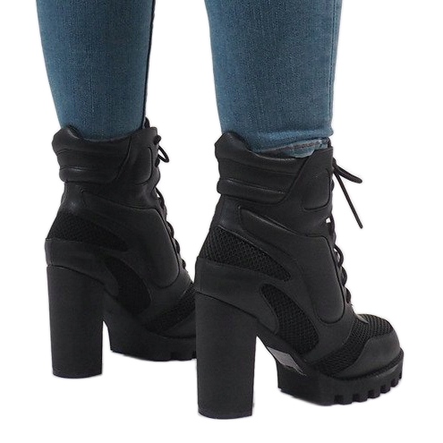 Vices Botas negras en el poste 9132-1 negro 1 Vices Botas negras en el poste 9132-1 negro 1