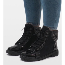 Botas negras aisladas TL56-1 negro 1 Botas negras aisladas TL56-1 negro 1
