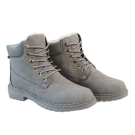Botas grises aisladas B1819-9 4