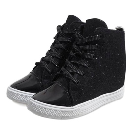 Zapatillas negras en la cuña DD385-4 negro 2