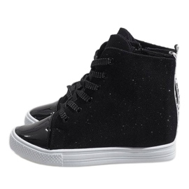 Zapatillas negras en la cuña DD385-4 negro 3
