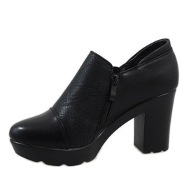 Zapatos bajos negros en el zapato de jazz A532 2