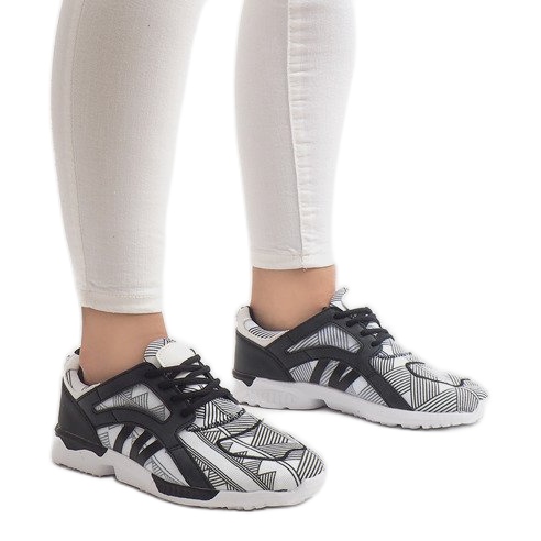 523 zapatillas blancas blanco negro 1
