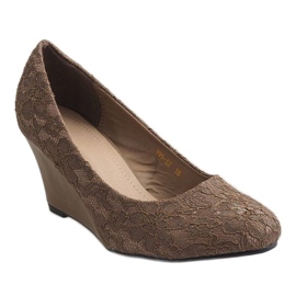 Zapatos de tacón de cuña caqui 999-32 1