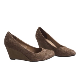 Zapatos de tacón de cuña caqui 999-32 4