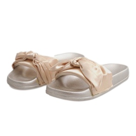Zapatillas doradas con lazo 5835 dorado 3