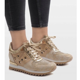 Zapatillas doradas en la cuña G-127 dorado 1 Zapatillas doradas en la cuña G-127 dorado 1