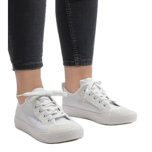 Zapatillas blancas con purpurina BOK-1138 blanco 2