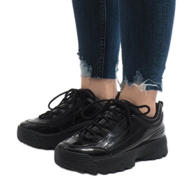 Zapatos deportivos negros de moda 82017 1