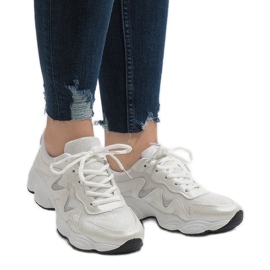 Calzado deportivo blanco de moda KB-153 3