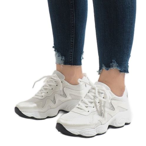 Calzado deportivo blanco de moda KB-153 1 Calzado deportivo blanco de moda KB-153 1