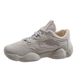 2018-13 calzado deportivo beige 2