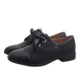 Zapatos con cordones lacados en negro BIY9023-CS 4
