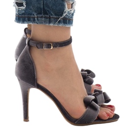 Sandalias de ante gris con lazo LB-291 2