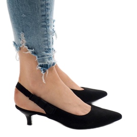 Zapatos negros con tacón B-43 2