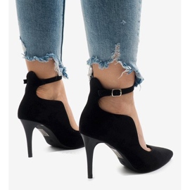Zapatos negros con tacón B-54 4