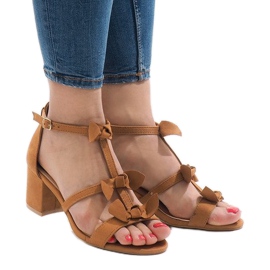 Sandalias de tacón camel EL-107 marrón 1