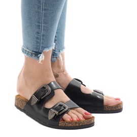 Zapatillas negras con hebillas 7018-PL negro 2
