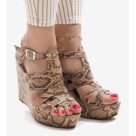 Sandalias de cuña camel A-7A marrón 2 Sandalias de cuña camel A-7A marrón 2