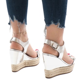 Sandalias de cuña lacadas plateadas 17060-74 gris 3