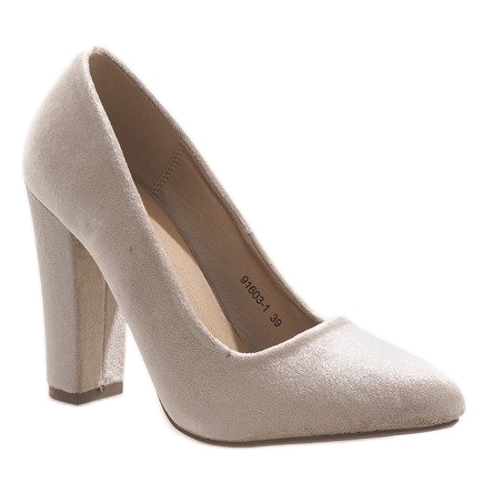 Bombas de terciopelo beige en el pilar 91603-1 1