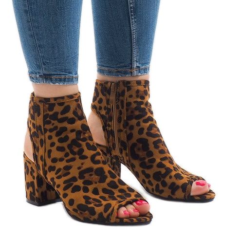 Sandalias de leopardo con pala C-7226 marrón 1