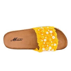Zapatilla decorada amarilla 1035 perlas amarillo 3
