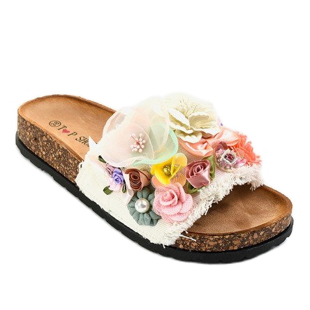 Zapatillas blancas con flores W-15 blanco 1 Zapatillas blancas con flores W-15 blanco 1