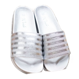Weide Pantuflas Con Brillo gris 2